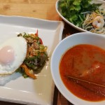 タイ風のひき肉混ぜご飯＆春雨のサラダ