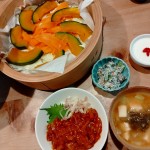 ピリ辛まぐろ漬け丼