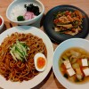 ジャージャー麺