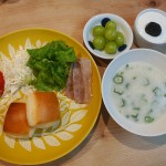 休日の朝ごはんとGINGER GRASS