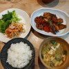 鮭と根菜の甘辛みそ炒め