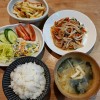 豚肉ともやしの炒め物